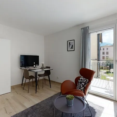 Apartment Furnished Studio #003 - Swiss *